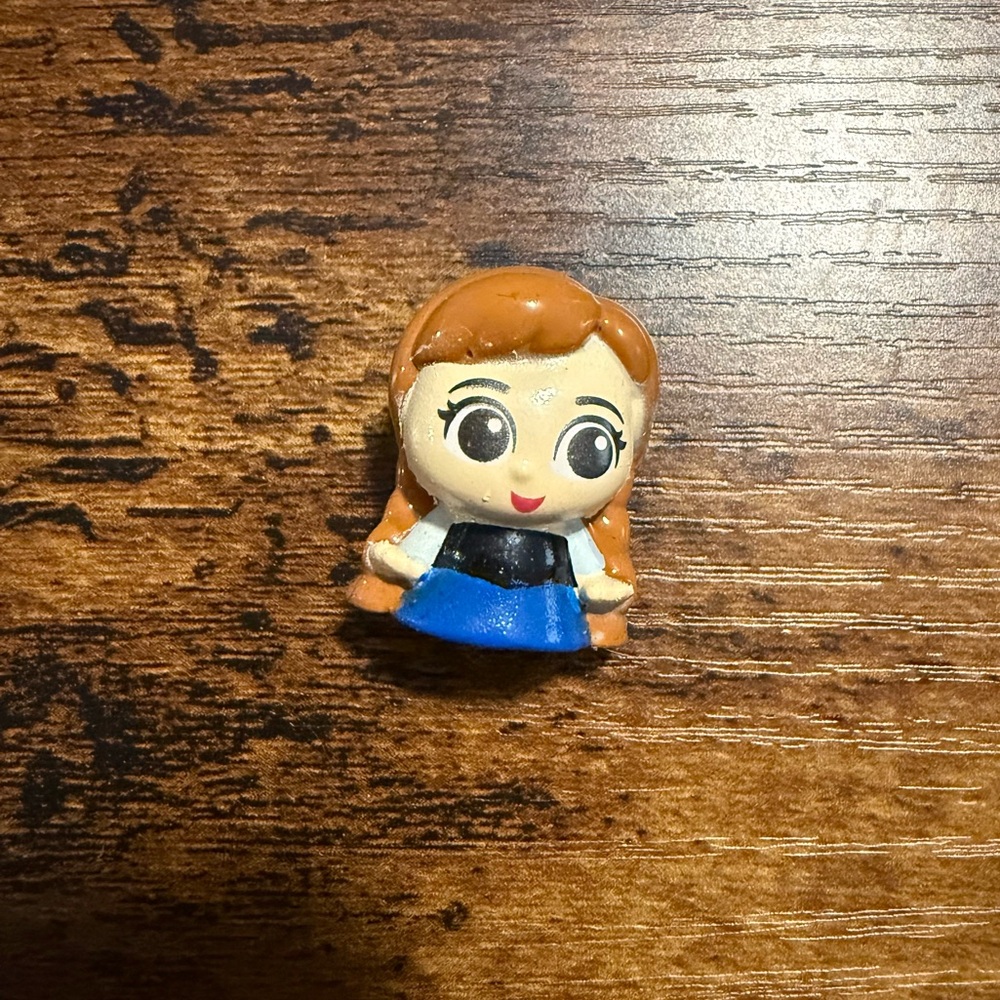 Disney Squishalots - Princess Anna
